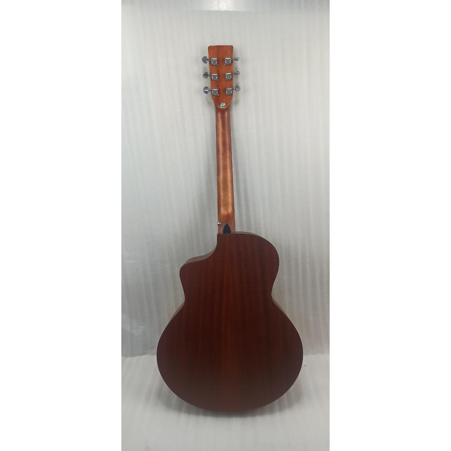 Vault Acoustic Guitars Vault EA40 41 inch Premium Solid Spruce-Top Cutaway Acoustic Guitar - Open Box B Stock