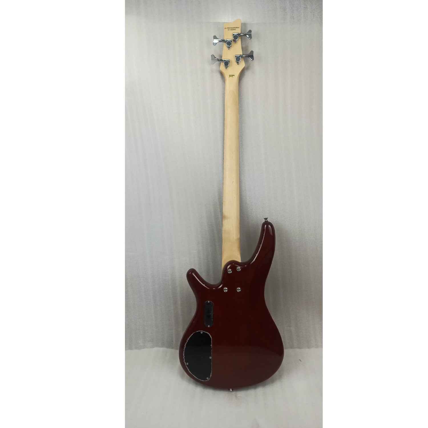 Vault Bass Guitars 202401029965 Vault Performer Pro RB4 Four String Electric Bass Guitar with Gigbag - High Gloss Solid Mahogany - Open Box