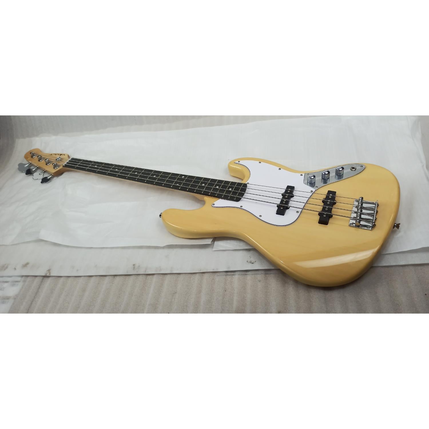 Vault Bass Guitars Vault JB4 Jazz Bass 4-String Bass Guitar - Open Box B Stock