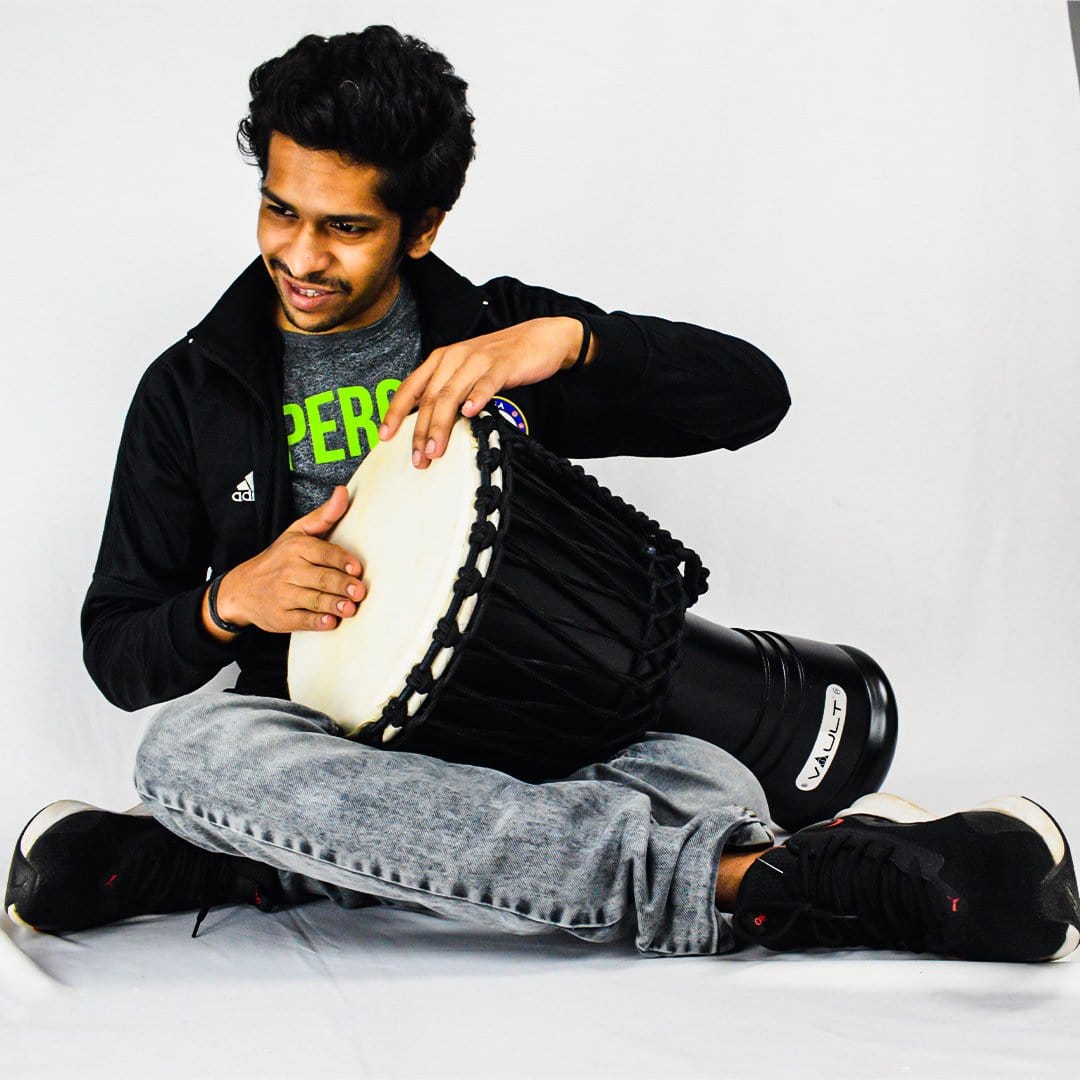 vault djembes vault dj mango wood djembe with 3 year warranty #size_14-inch,color_black