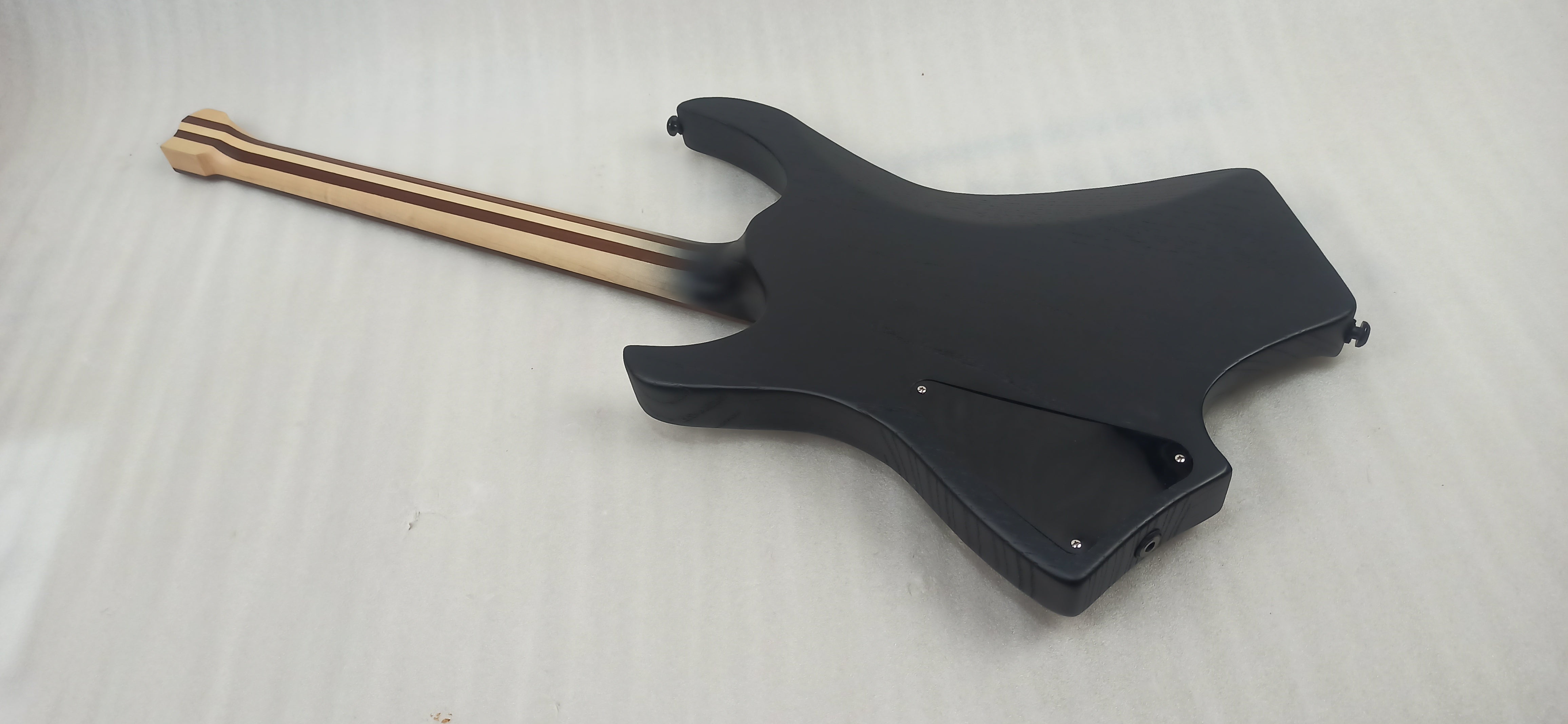 Vault Electric Guitars Vault HL2 Headless Multi Scale 6 String Electric Guitar - Open Box