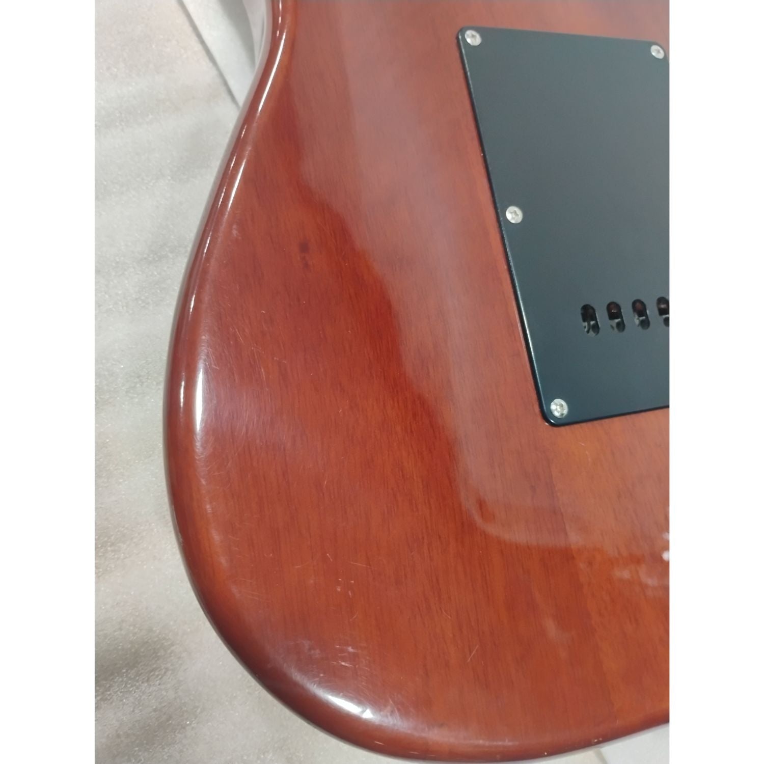 Vault Electric Guitars Vault Performer Pro ST 6 String Solid Mahogany Electric Guitar - Open Box