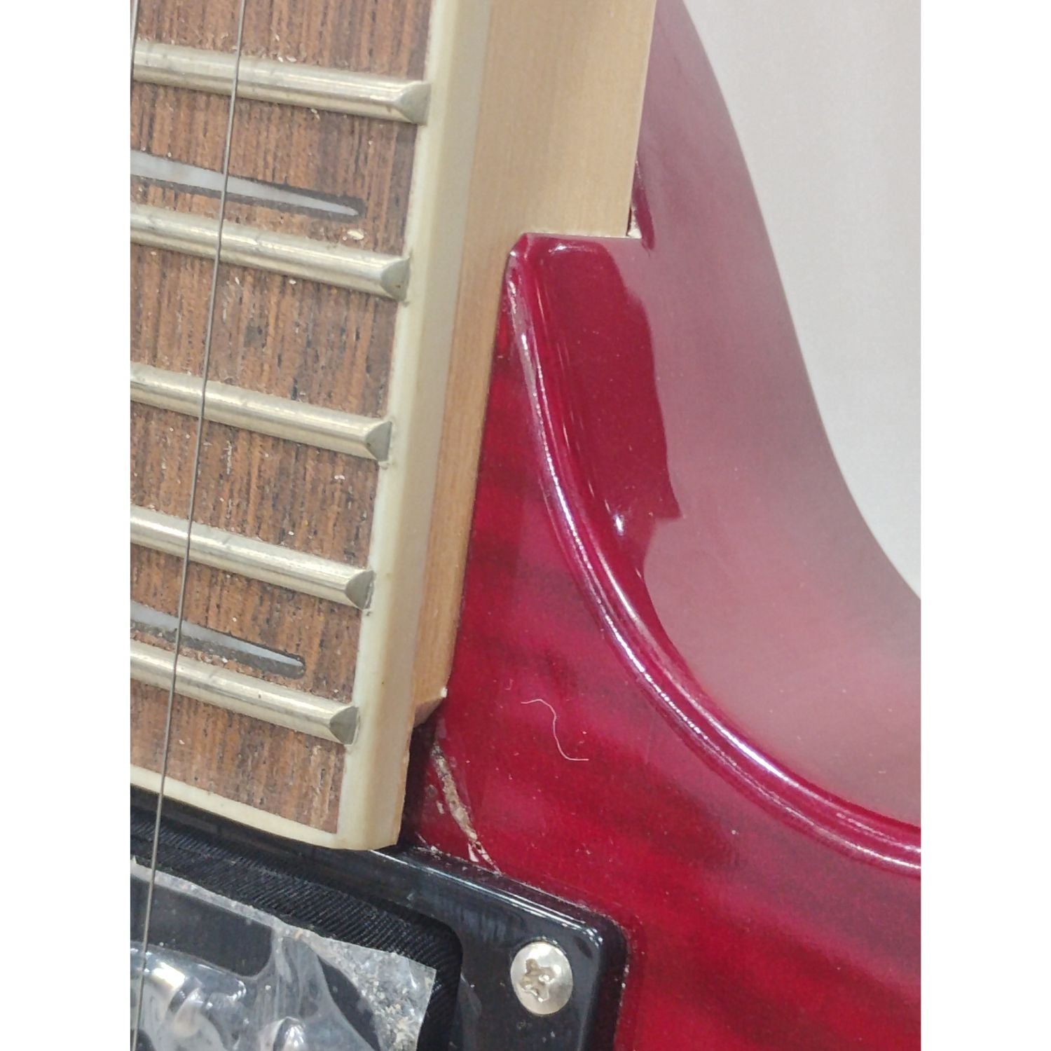 Vault Electric Guitars Vault RG1 Soloist Premium Electric Guitar - Open Box B Stock