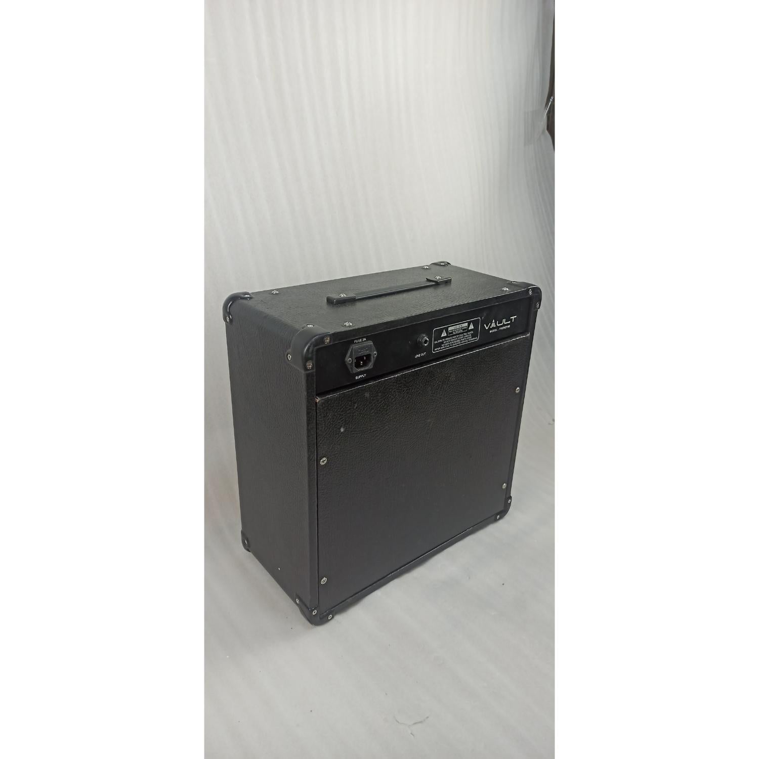 Vault Guitar Combo Amplifiers Vault Frenzy 40 Watt Combo Guitar Amplifier with Analog Distortion, Reverb & Delay All Playable Together - Open Box