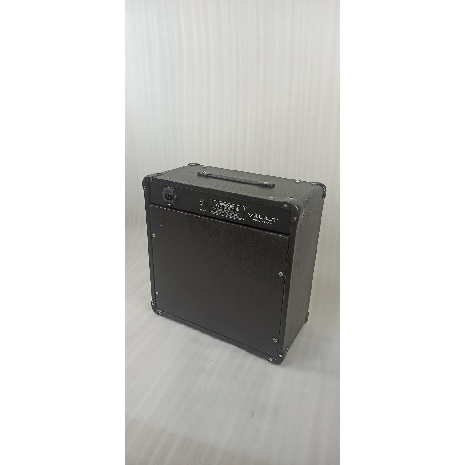 Vault Guitar Combo Amplifiers Vault Frenzy 40 Watt Combo Guitar Amplifier with Analog Distortion, Reverb & Delay All Playable Together - Open Box