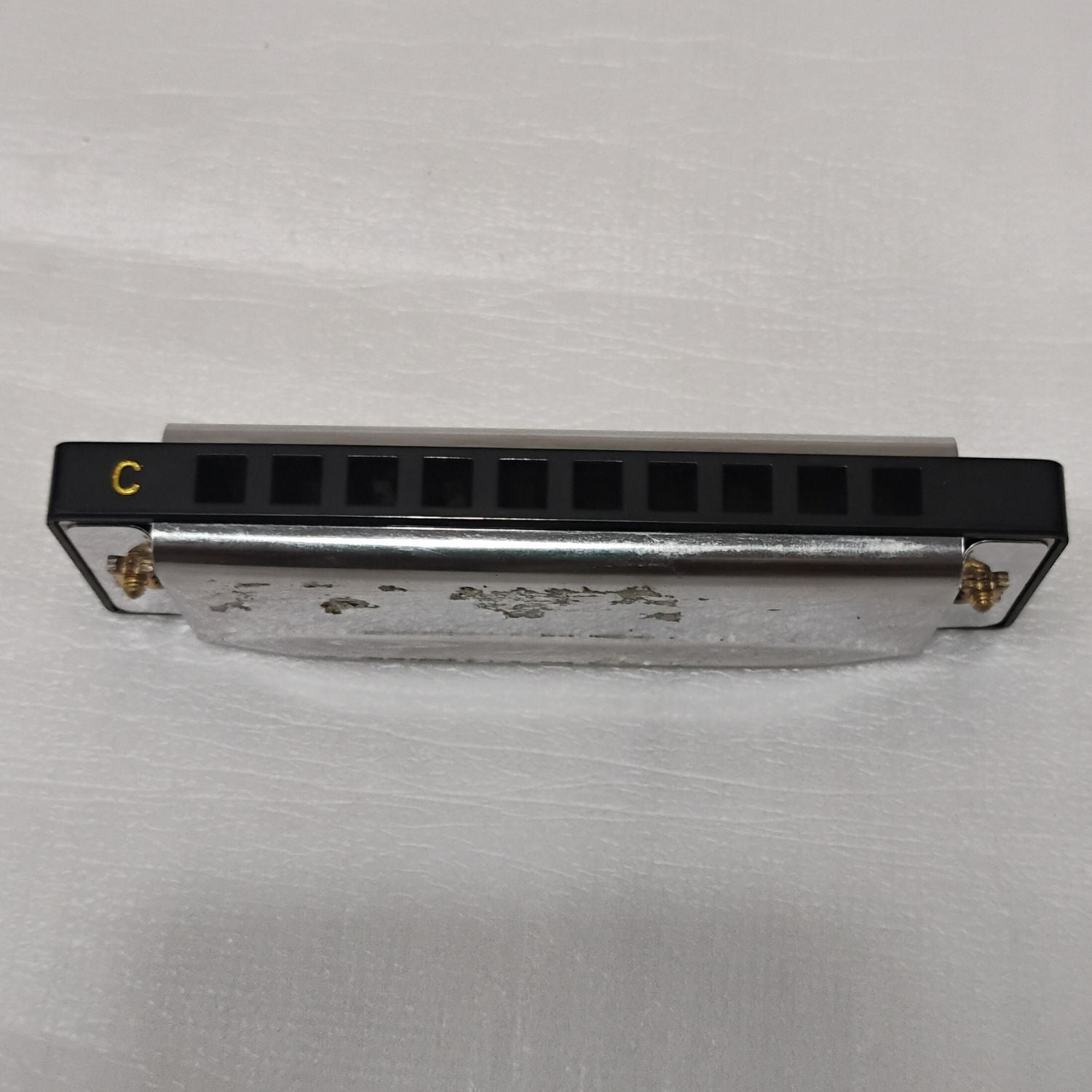 Vault Harmonicas Vault HA1000 10-Hole Beginner Harmonica - Open Box B Stock