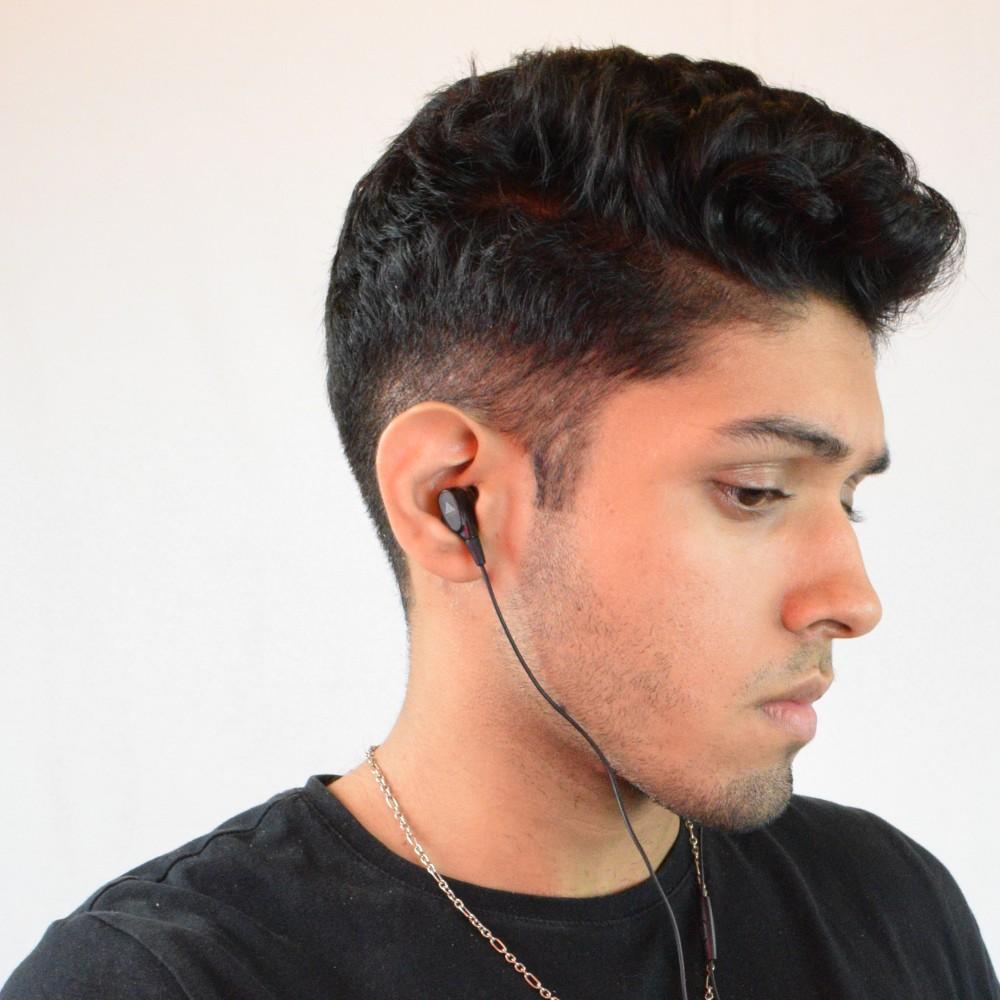 vault in-ear wired headphones black vault buds duo dual driver earphones with in-line mic & 3d stereo sound for iphone, android phones, tablets, pc & laptop