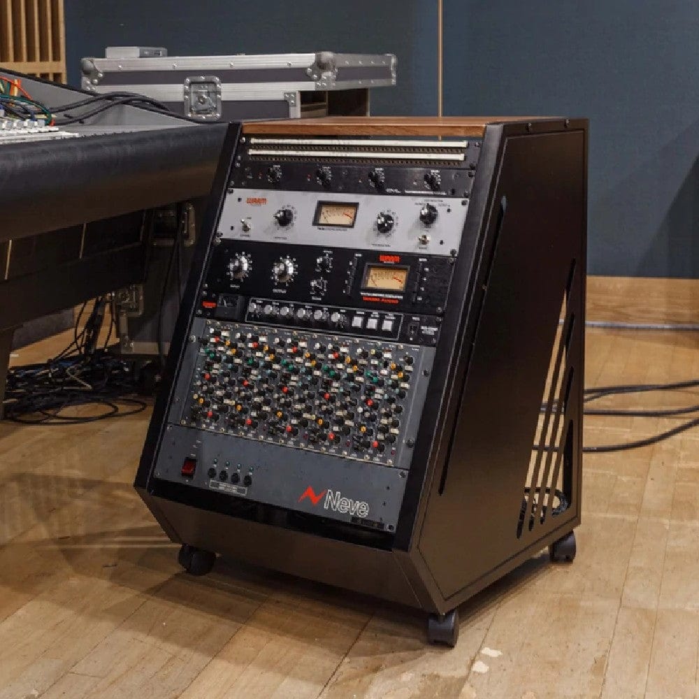 wavebone rack cases wavebone fin 13u studio rackmount case