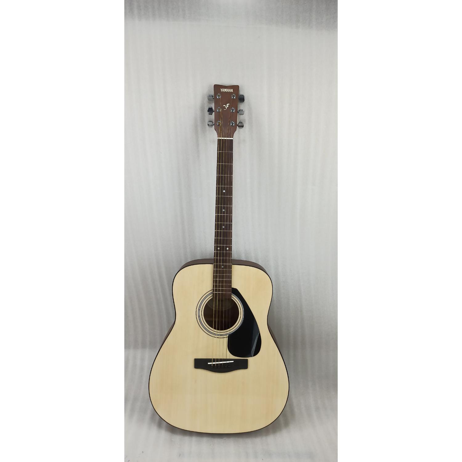 Yamaha Acoustic Guitars 2.03E+11 Yamaha F280 40 Inch Acoustic Guitar - Open Box B Stock