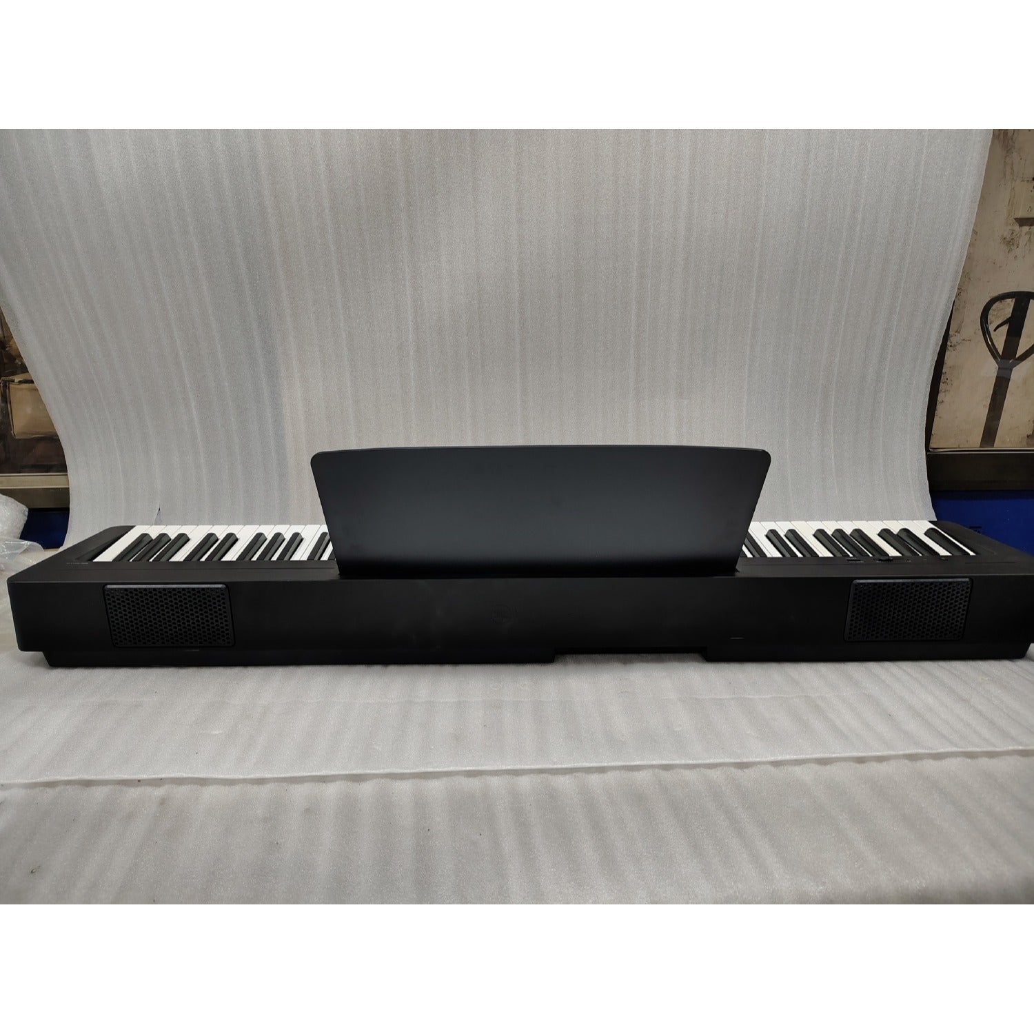 Yamaha Digital Pianos Yamaha P145 88 Key Digital Piano - Open Box