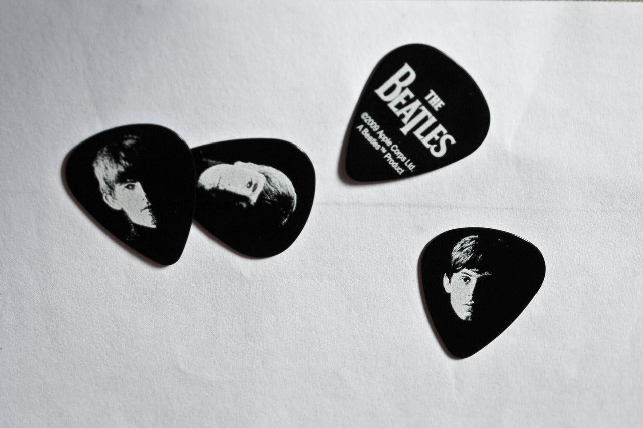 Choosing The Right Guitar Pick