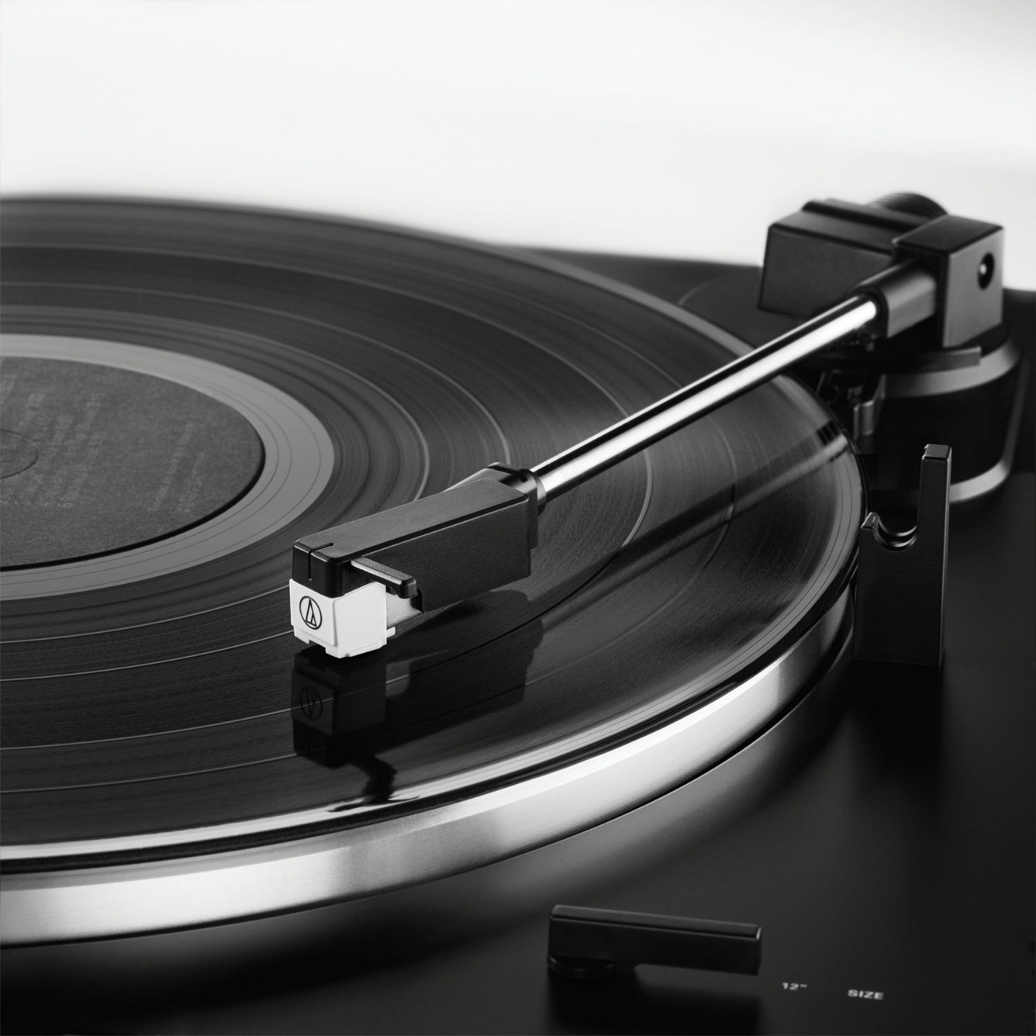 Audio Technica AT-LP60XBT Bluetooth Turntable