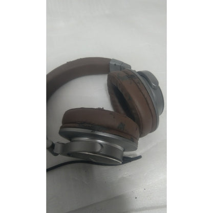 Behringer BH 470 Studio Monitoring Headphones - Open Box B Stock