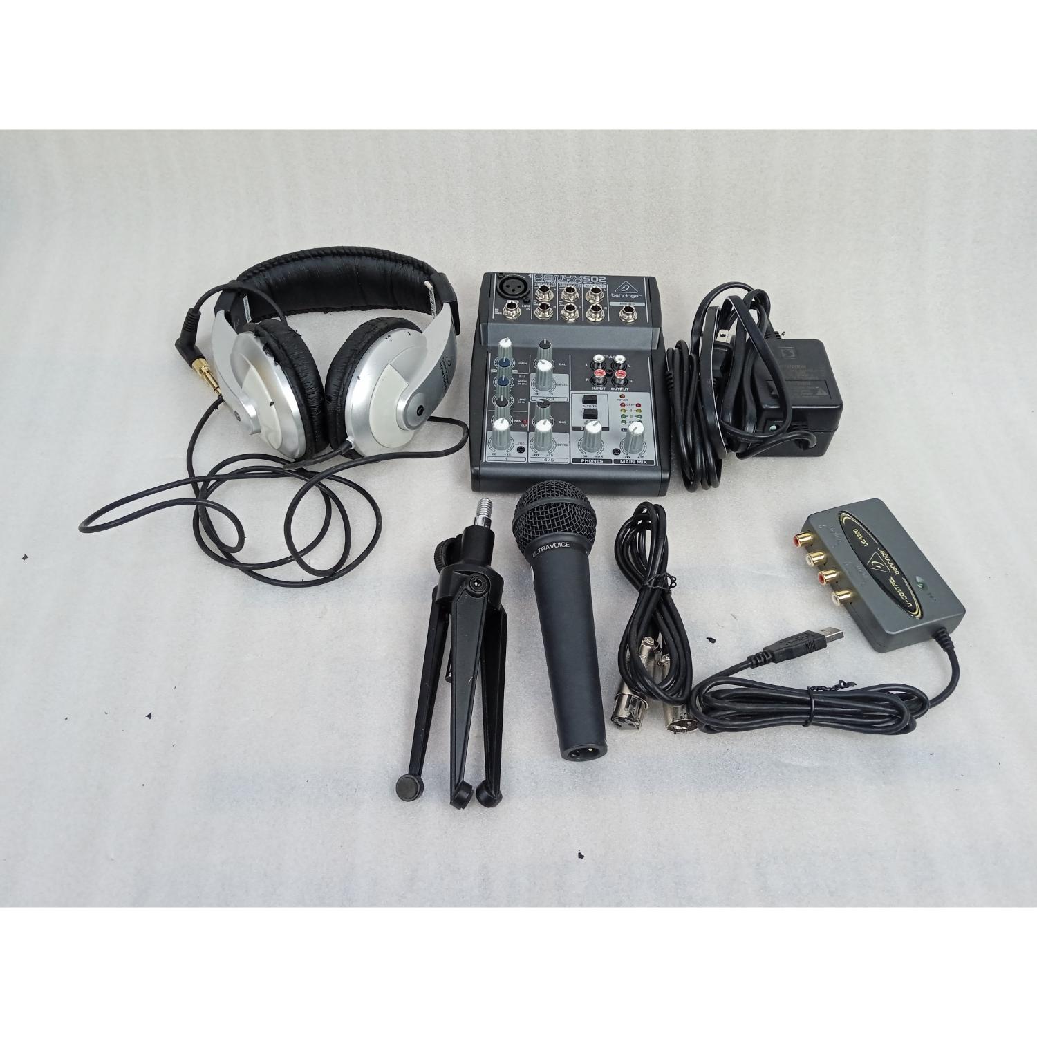 Behringer Podcastudio USB Recording Bundle - Open Box