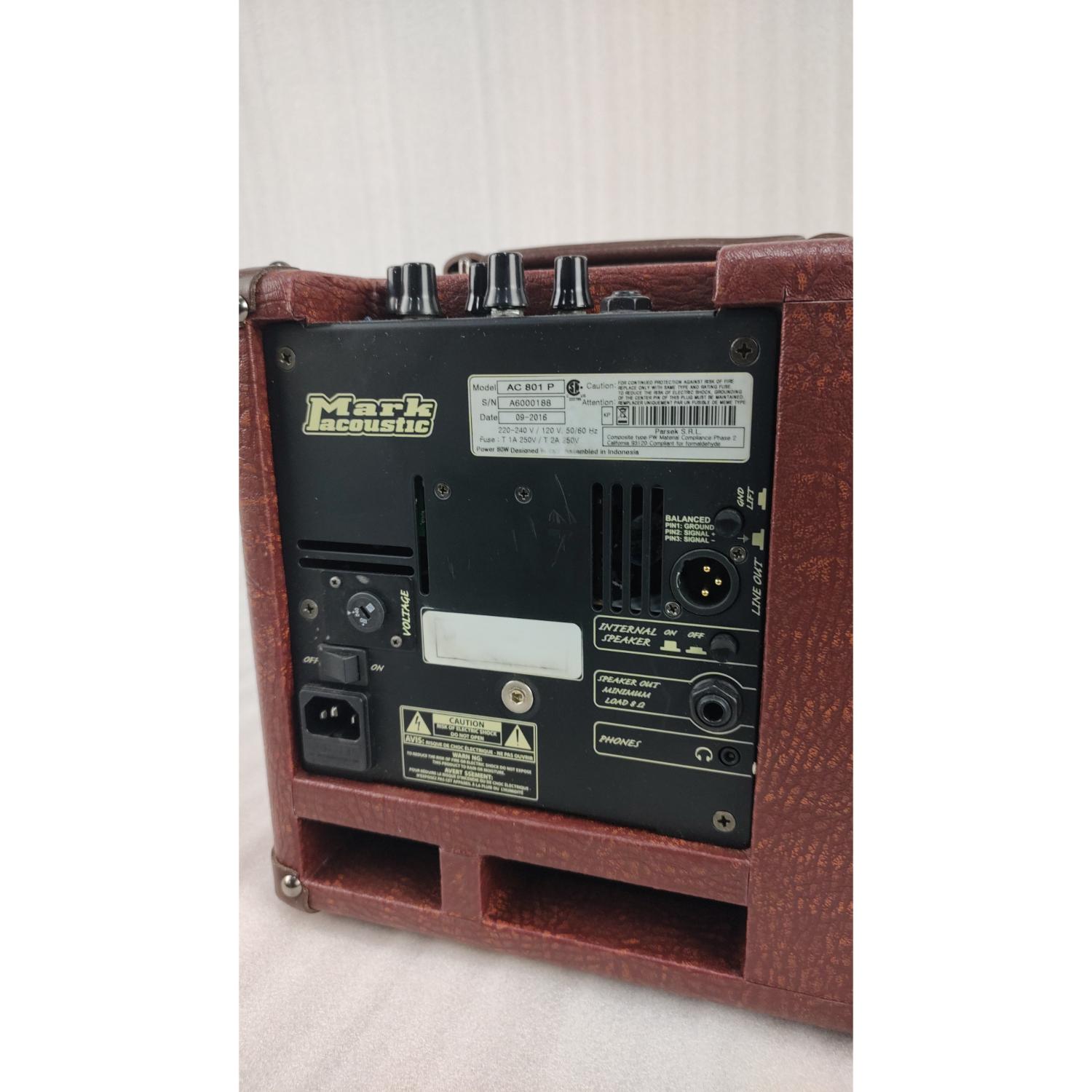 DV Mark 801P Acoustic Guitar Amplifier - Open Box