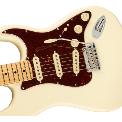 Fender American Professional II Stratocaster 6-Strings Electric Guitar With Case