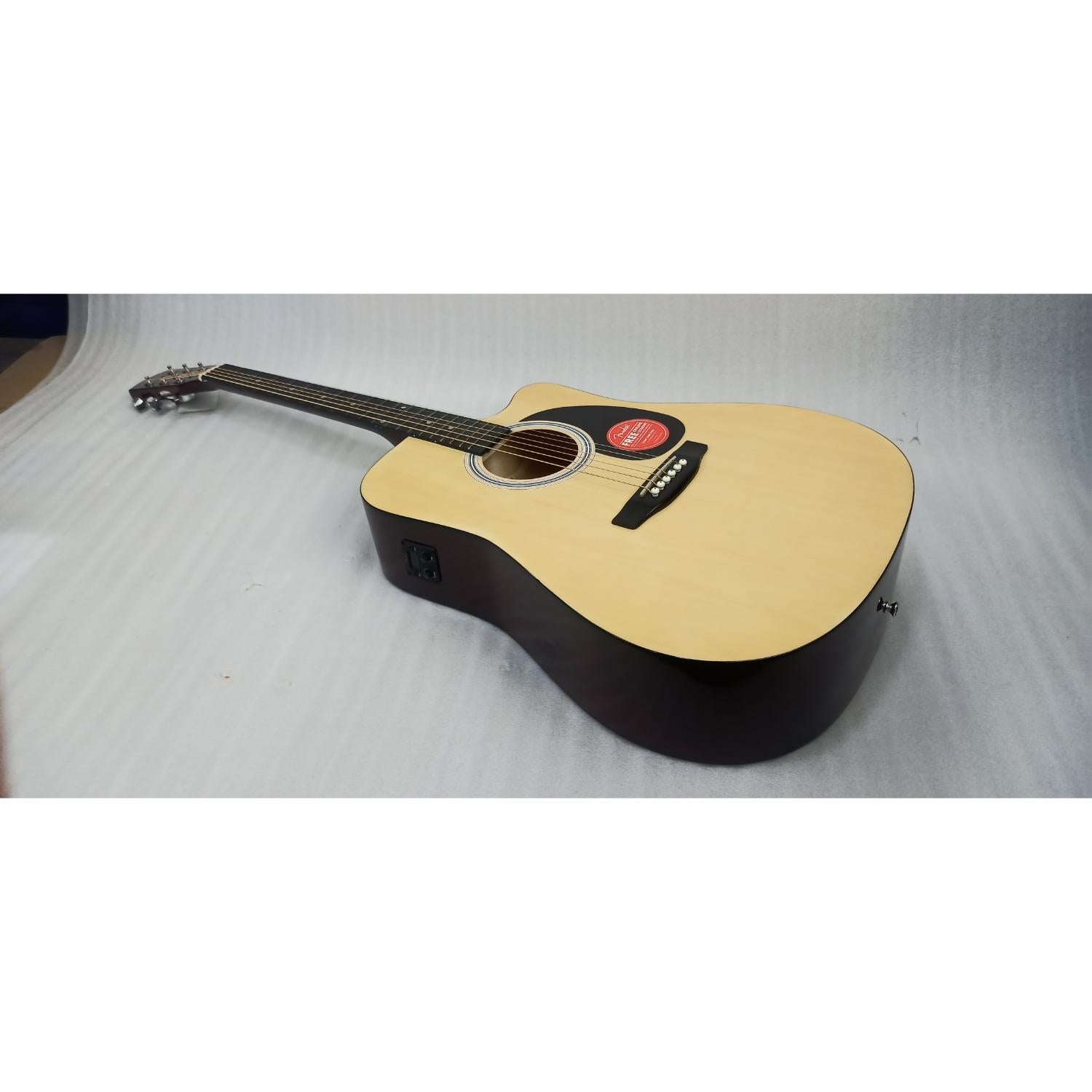 Fender SA105CE Electro - Acoustic Guitar - Natural - Open Box