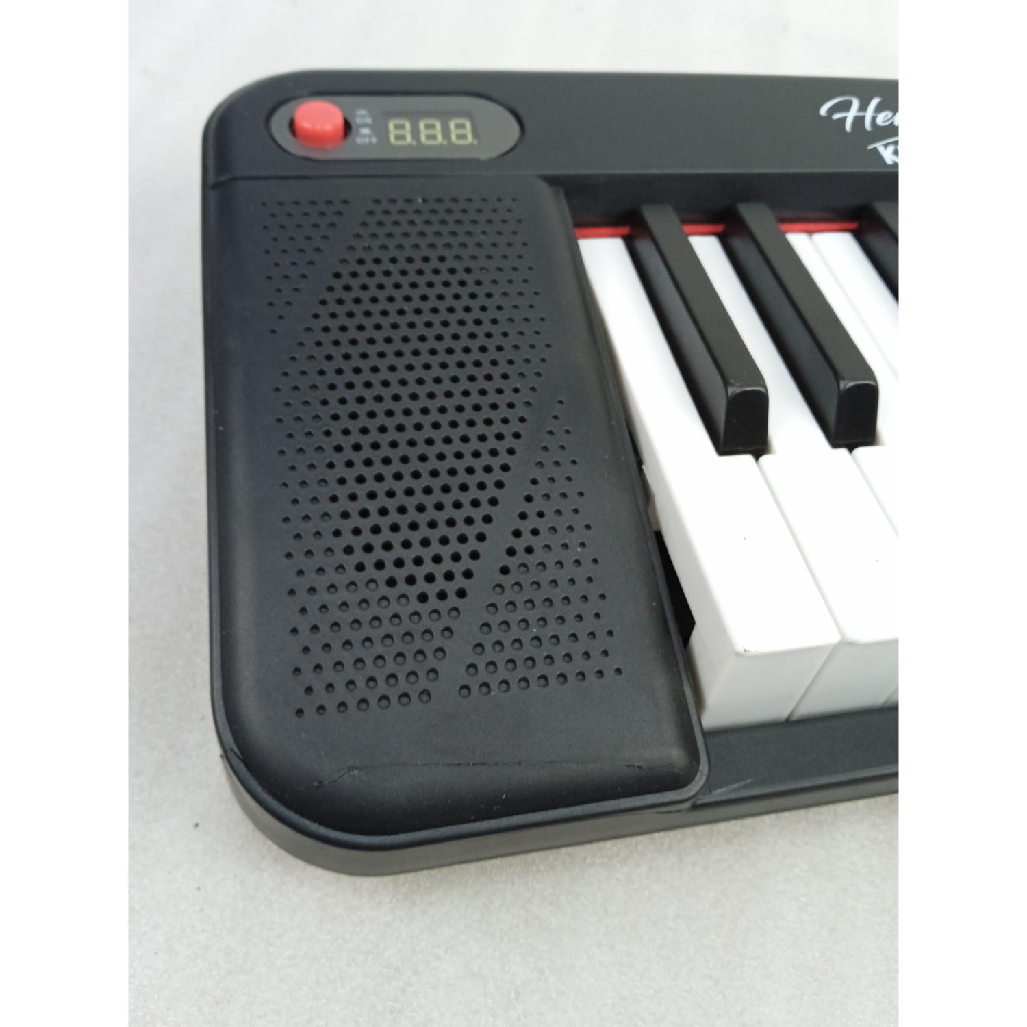 Henrix KB-601 Portable 61 Full Size Keys Keyboard with Adapter and Microphone - Open Box B Stock