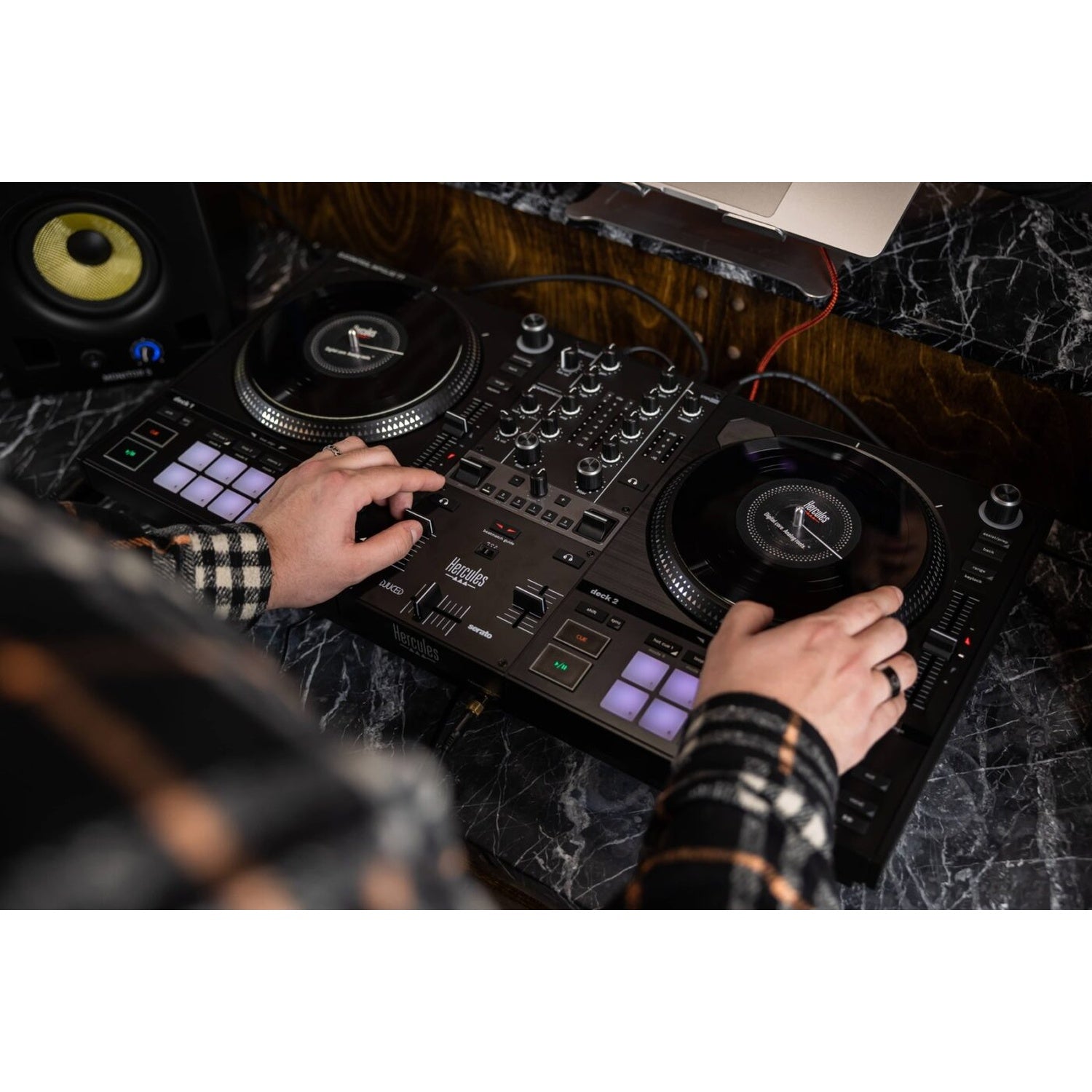 Hercules DJControl Inpulse T7 Motorized DJ Mixer