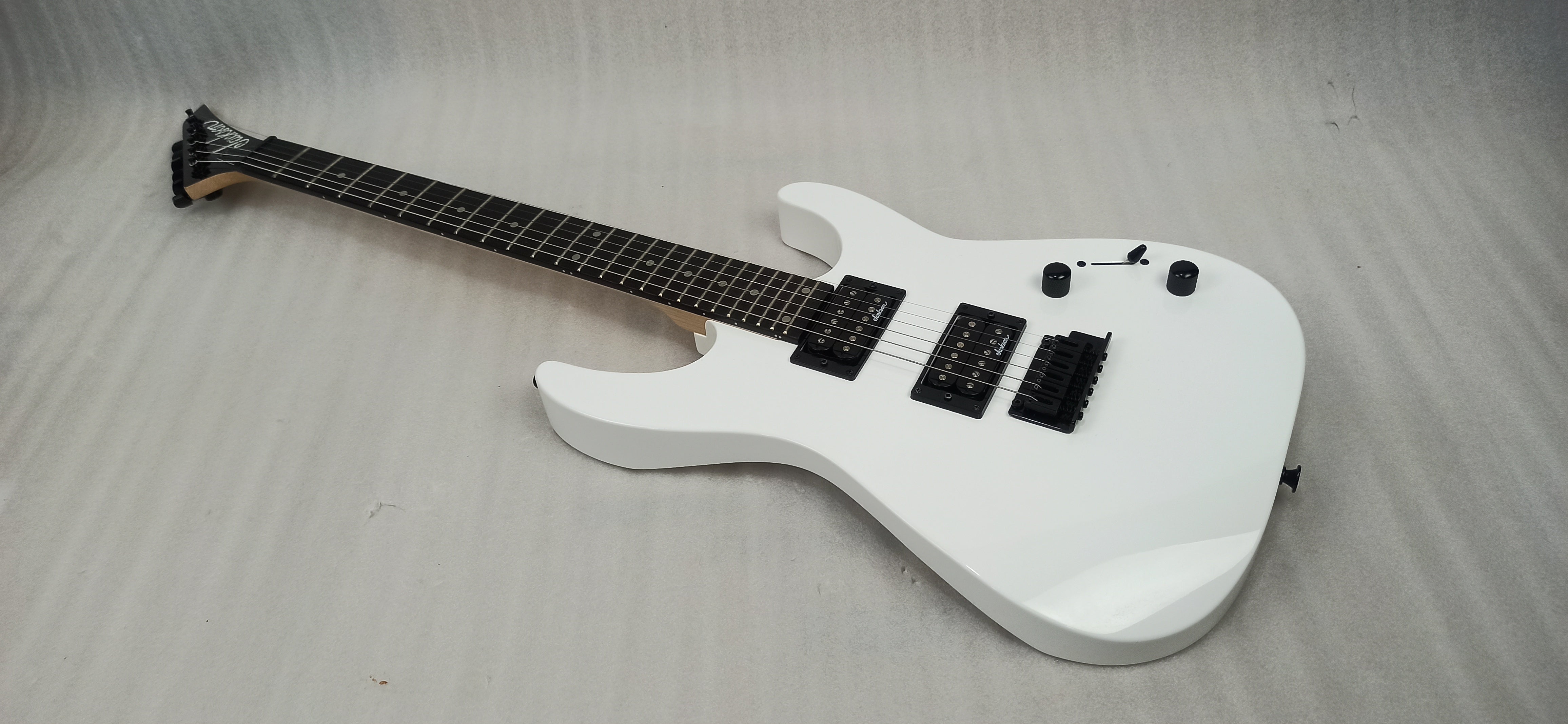 Jackson JS12 Dinky 6 String Electric Guitar - Snow White - Open Box