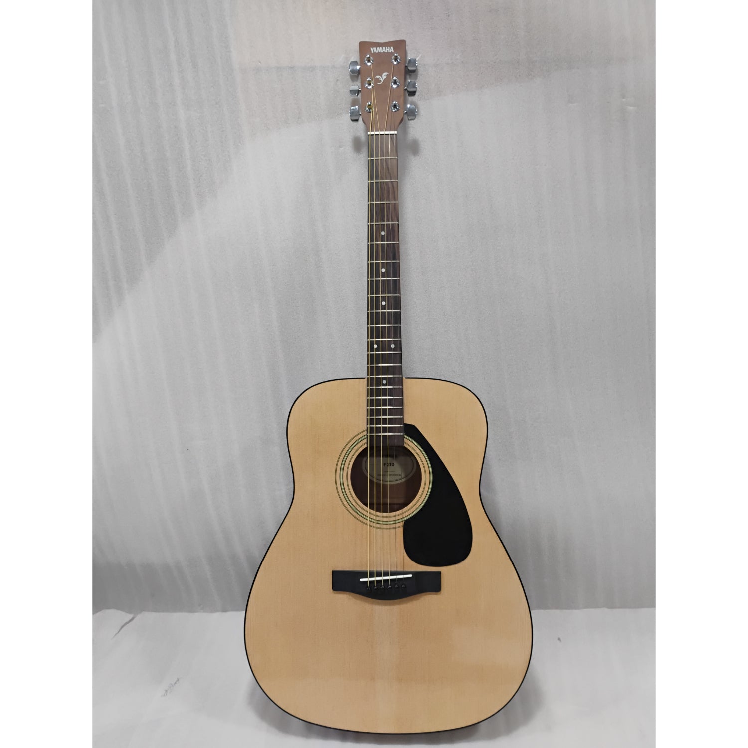 Yamaha F310 Dreadnought Acoustic Guitar - Open Box B Stock