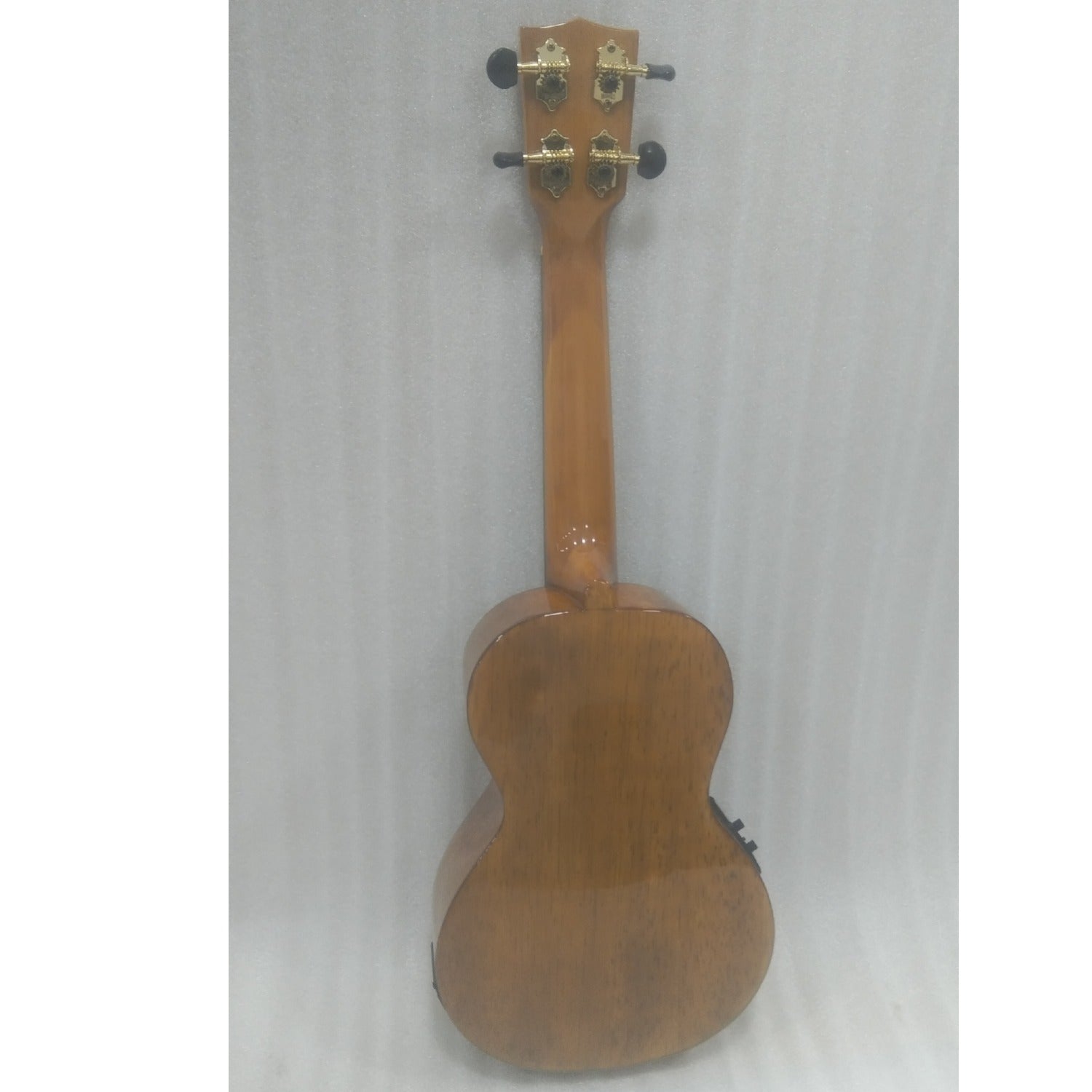 Mahalo Hano Series Electro Acoustic Concert Ukulele with Gigbag - Open Box B Stock
