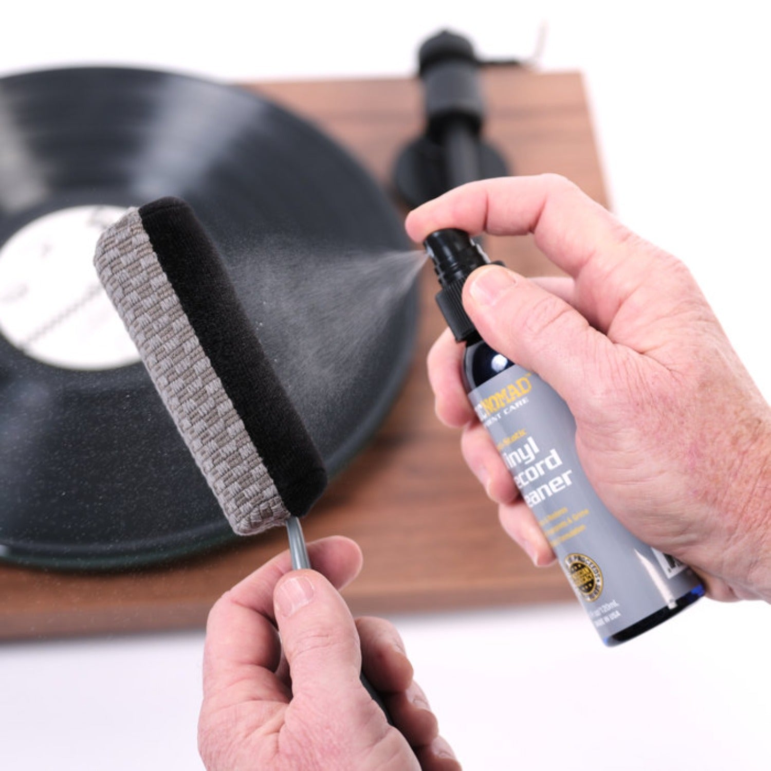 Music Nomad MN890 6 in 1 Vinyl Record Cleanig & Care Kit