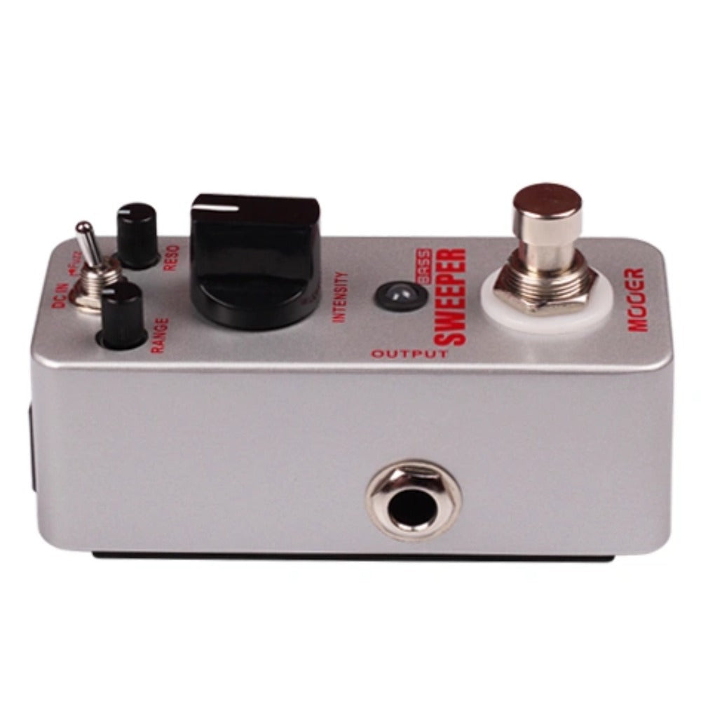 Mooer Sweeper Dynamic Envelope Bass Effect Pedal