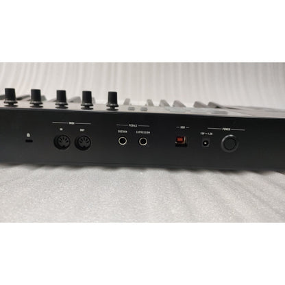 Native Instruments Komplete Kontrol S49 MK1 Midi Keyboard with Free Upgrade To Komplete 12 Select - Open Box