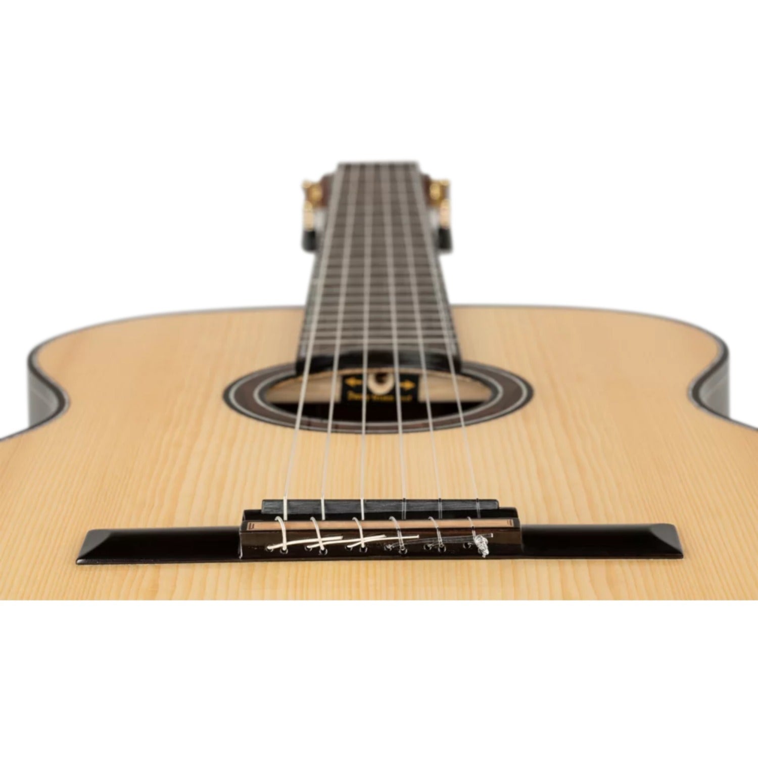 Ortega GRANDSUITE 6 String Classical Guitar with Bag