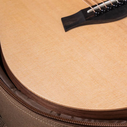 Taylor BBT Big Baby Taylor Walnut 6 String Acoustic Guitar with Gigbag
