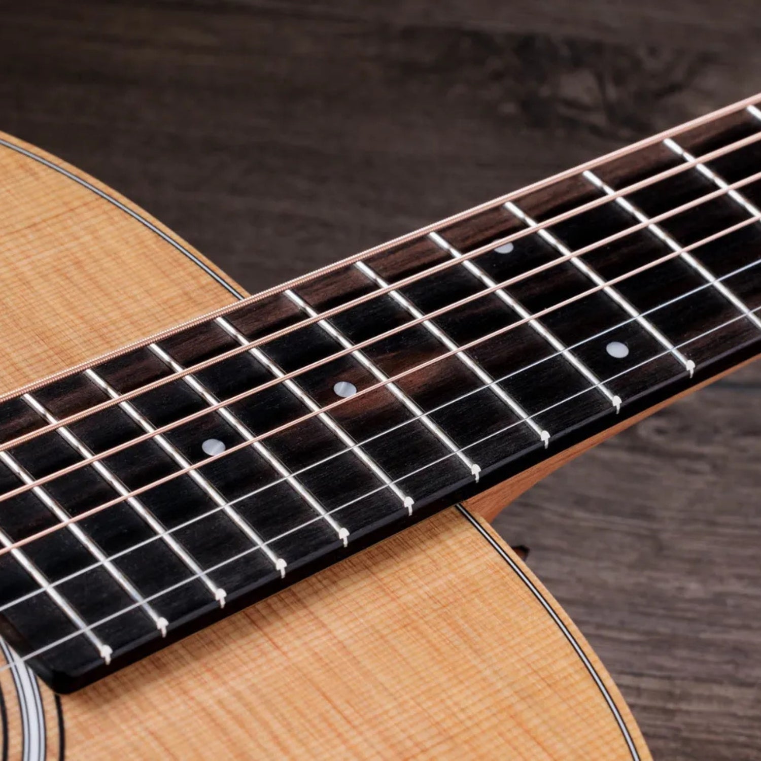 Taylor GS Mini Sapele 6 String Acoustic Guitar