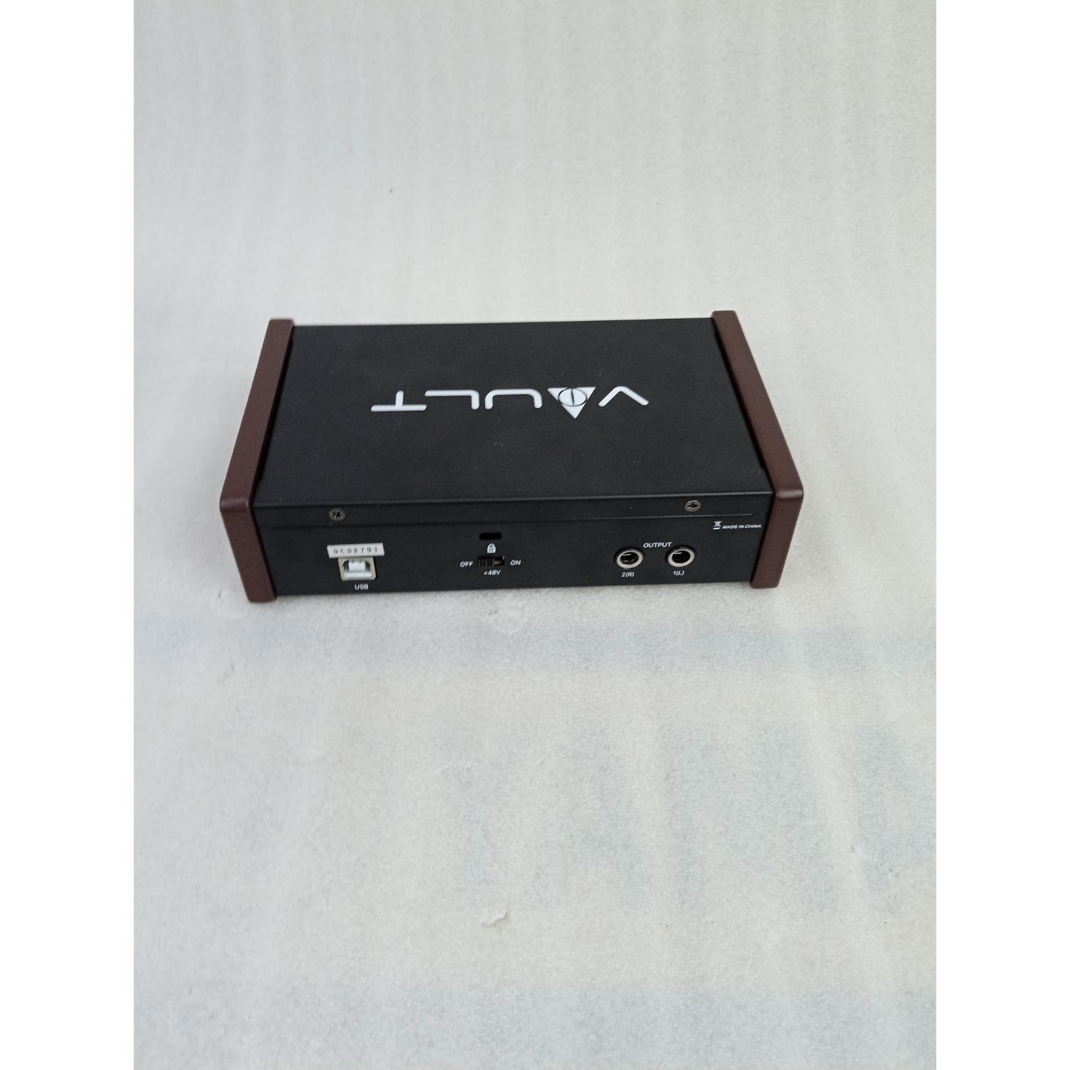 Vault Ai-Solo 2-Channel Audio Interface with Bitwig 8-Track Bundle - Open Box B Stock