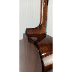 Vault Artisan Premium Acoustic Guitar with Solid Spruce Top and Solid Mahogany Back and Sides - Open Box