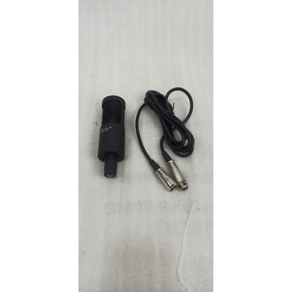 Vault CCM-260 Condenser Cardioid Microphone with Shockmount and XLR cable - Open Box B Stock
