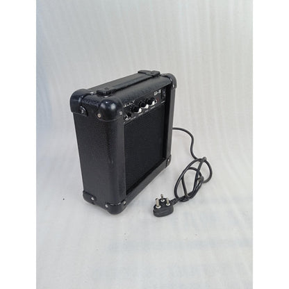 Vault GA10 Guitar Amplifier - 10 watts - Open Box B Stock