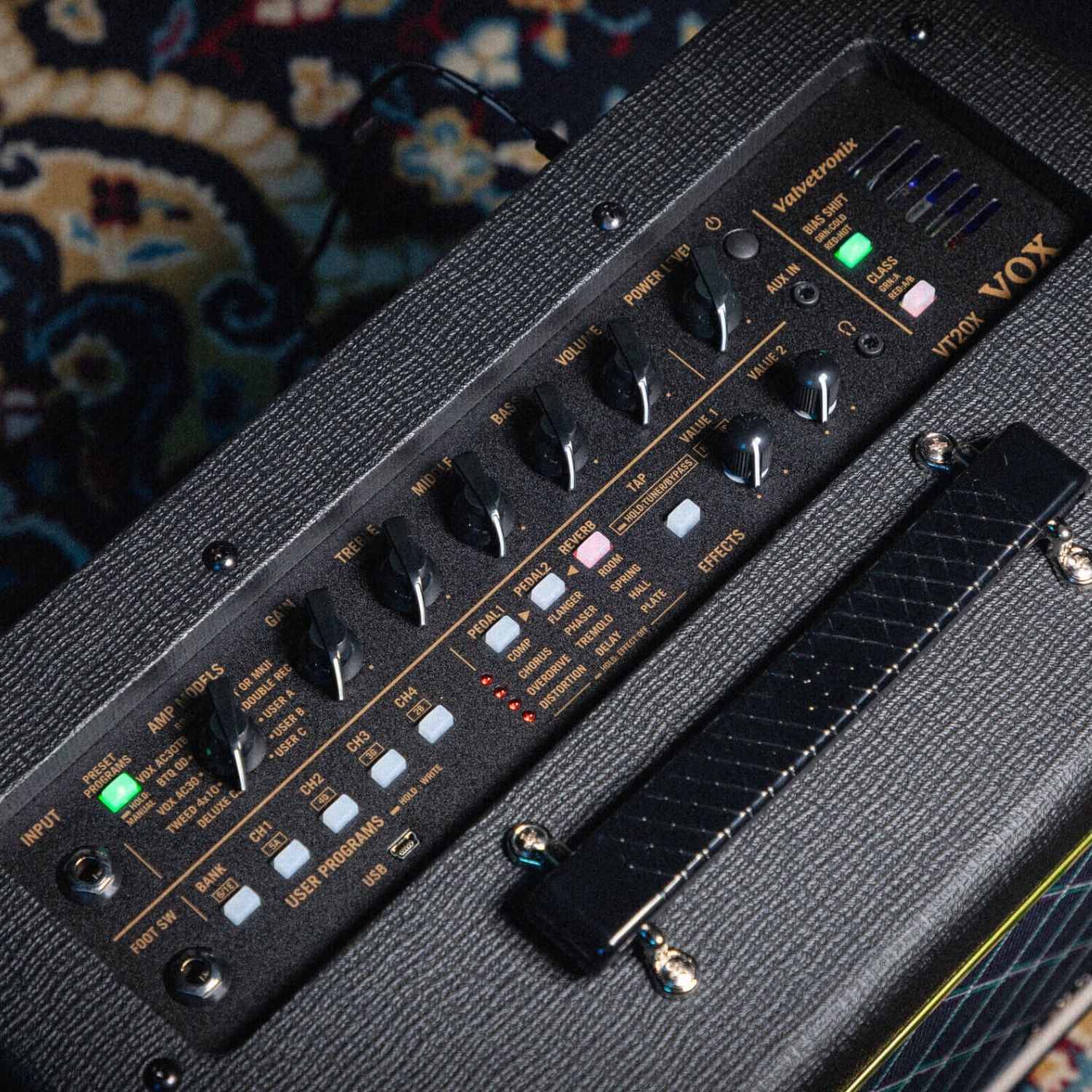 Vox VT20X - 20W 1x8 inch Modeling Combo Guitar Amplifier – BAJAAO.COM