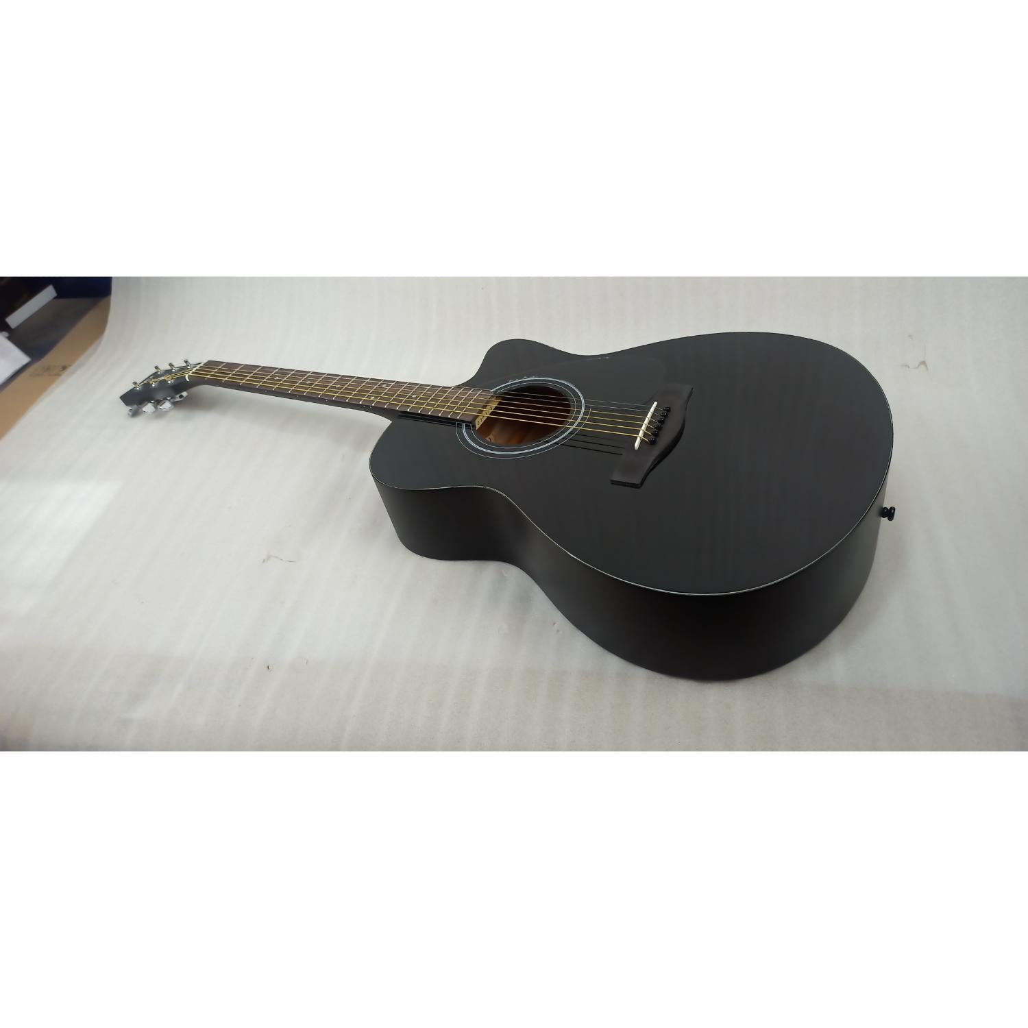 Yamaha FS80C The Ultimate Concert Body Cutaway Acoustic Guitar - Open Box