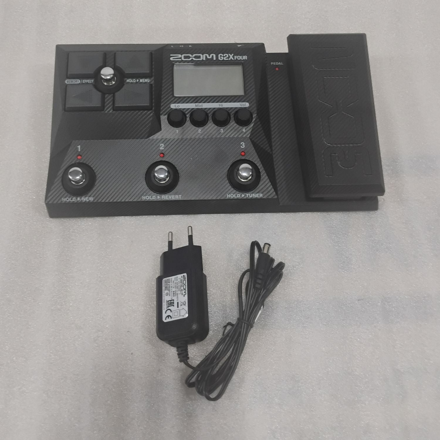 Zoom G-2X Four Multi Effect Processors - Open Box