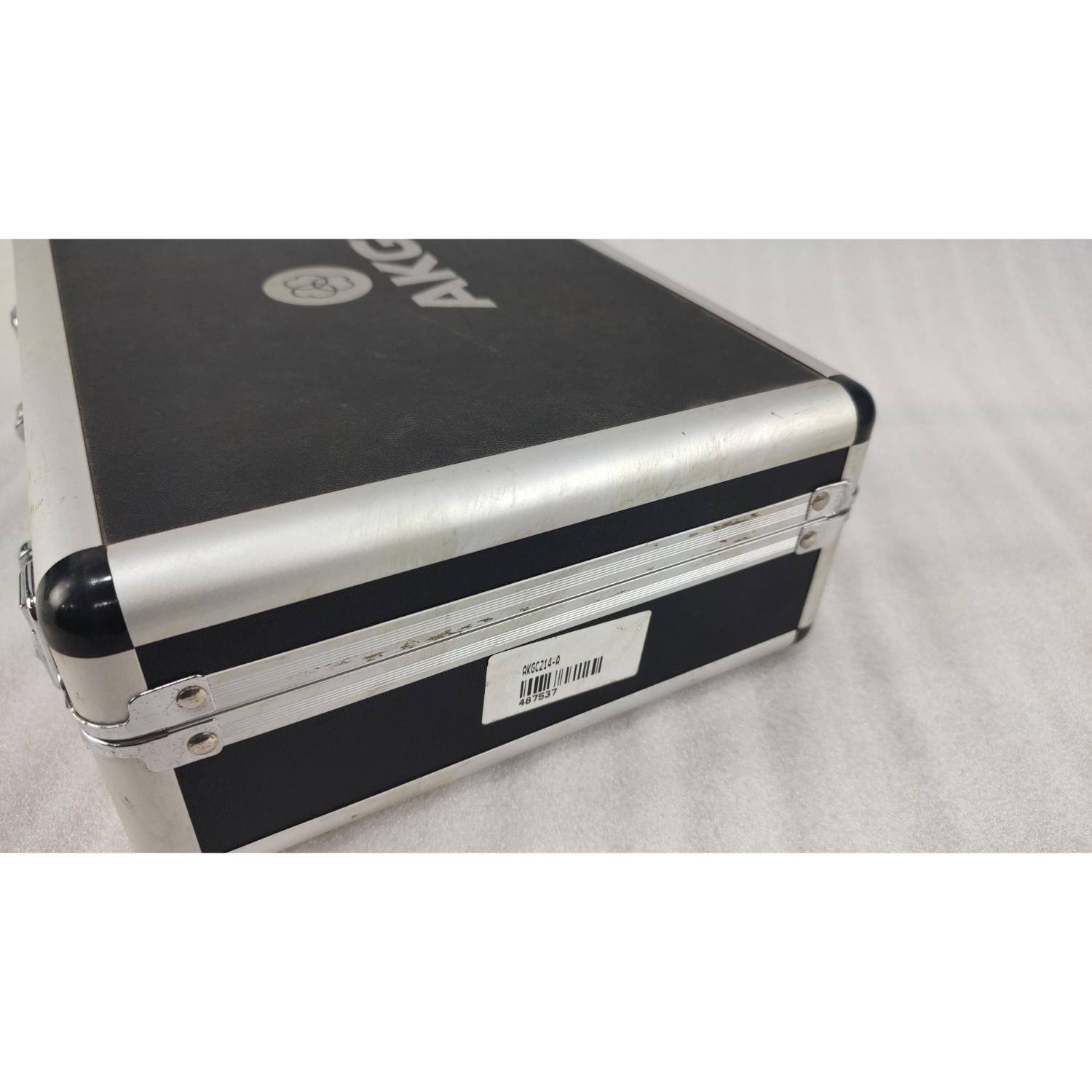 AKG Condenser Microphones AKG C214 Large Diaphragm Condenser Microphone with Aluminium Case - Open Box