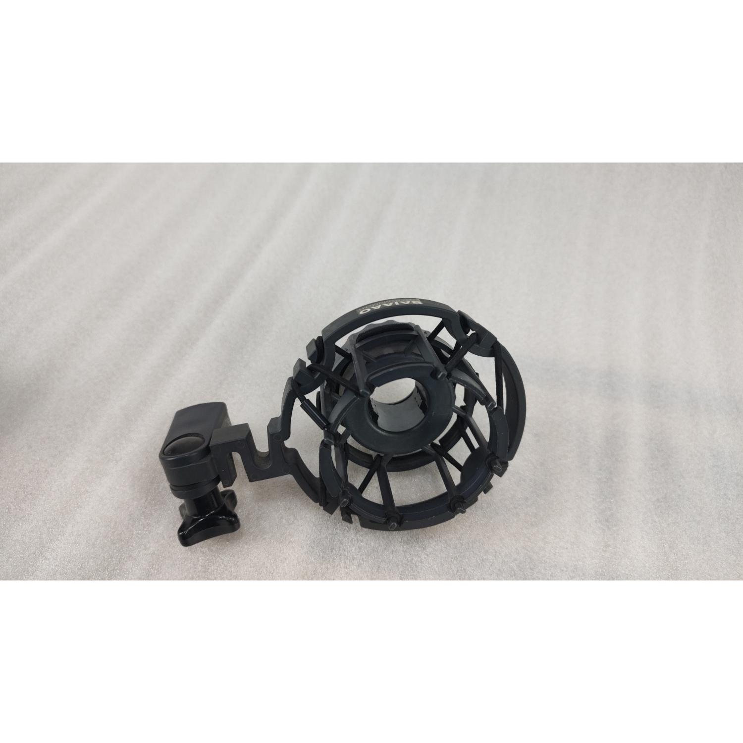 AKG Condenser Microphones AKG C214 Large Diaphragm Condenser Microphone with Aluminium Case - Open Box