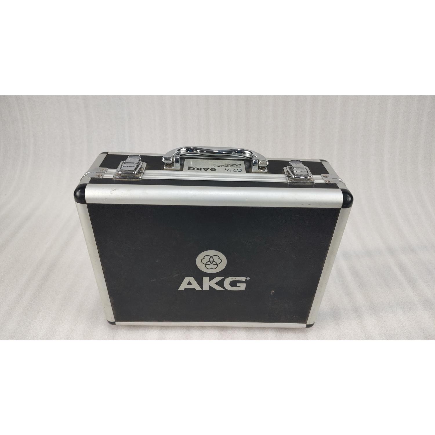 AKG Condenser Microphones AKG C214 Large Diaphragm Condenser Microphone with Aluminium Case - Open Box