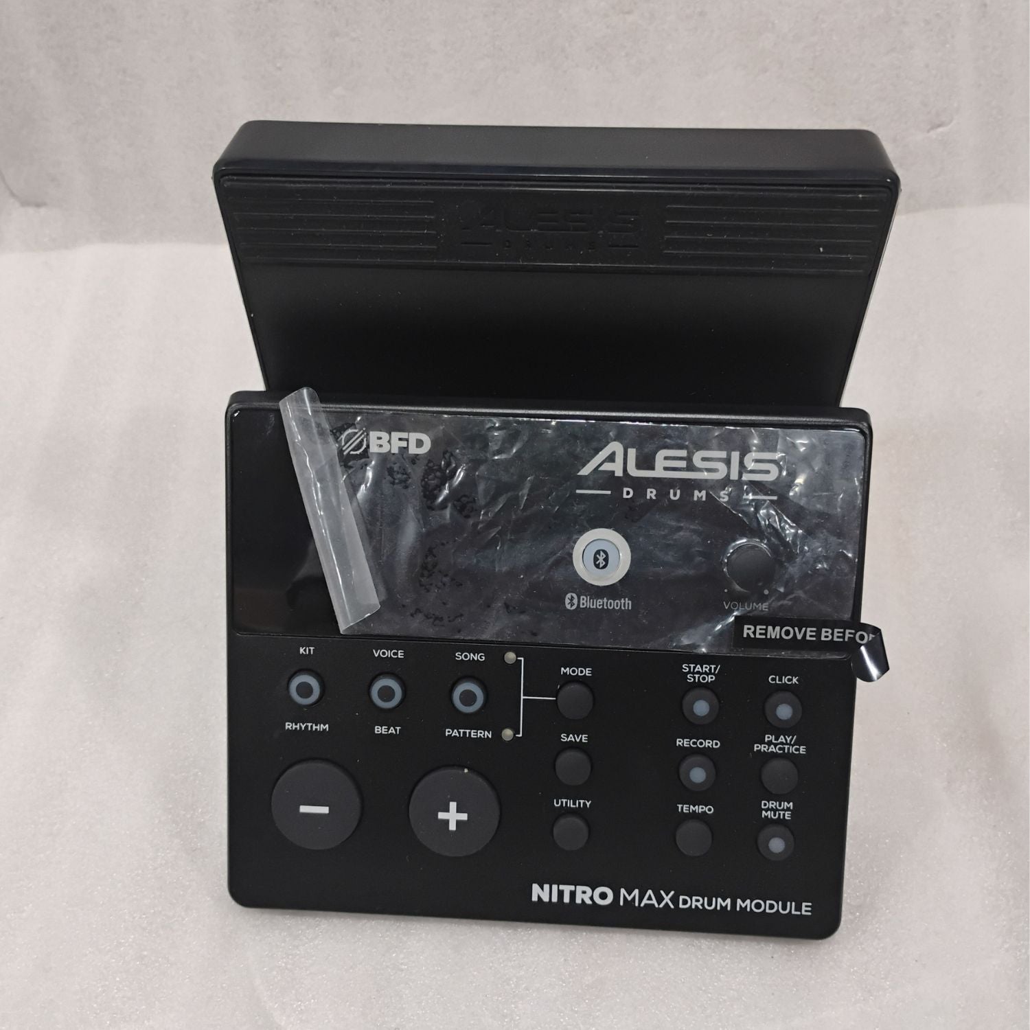 Alesis Electronic Drum Kits Alesis Nitro Max Kit Eight Piece Electronic Drum Kit with Mesh Heads and Bluetooth - Open Box #barcode_202601019329