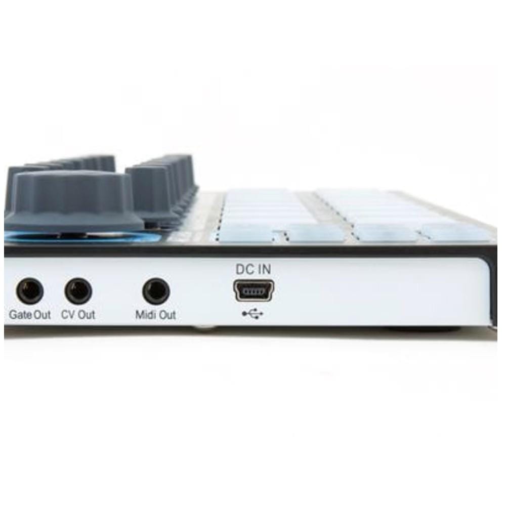 arturia midi controllers arturia beatstep black edition midi interface