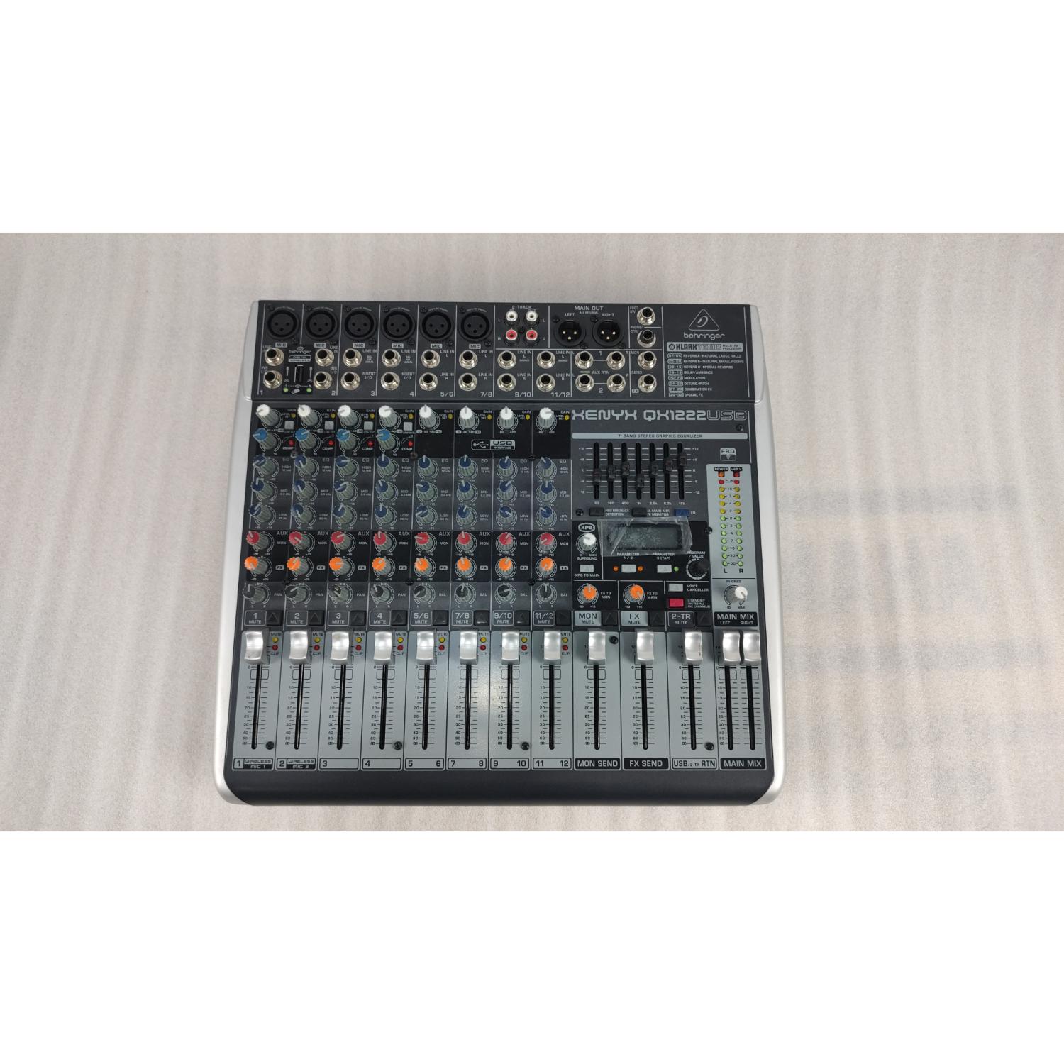 Behringer Analog Mixers Behringer QX1222USB Xenyx - Open Box
