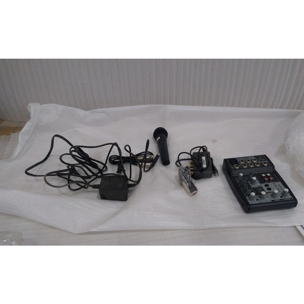 Behringer Audio Interfaces Behringer Podcastudio USB Recording Bundle - Open Box B Stock