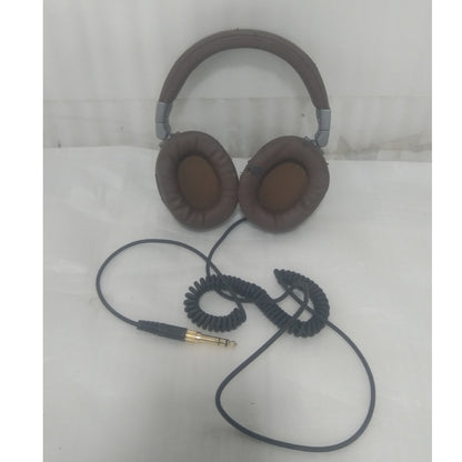 Behringer Headphones Behringer BH 470 Studio Monitoring Headphones - Open Box B Stock