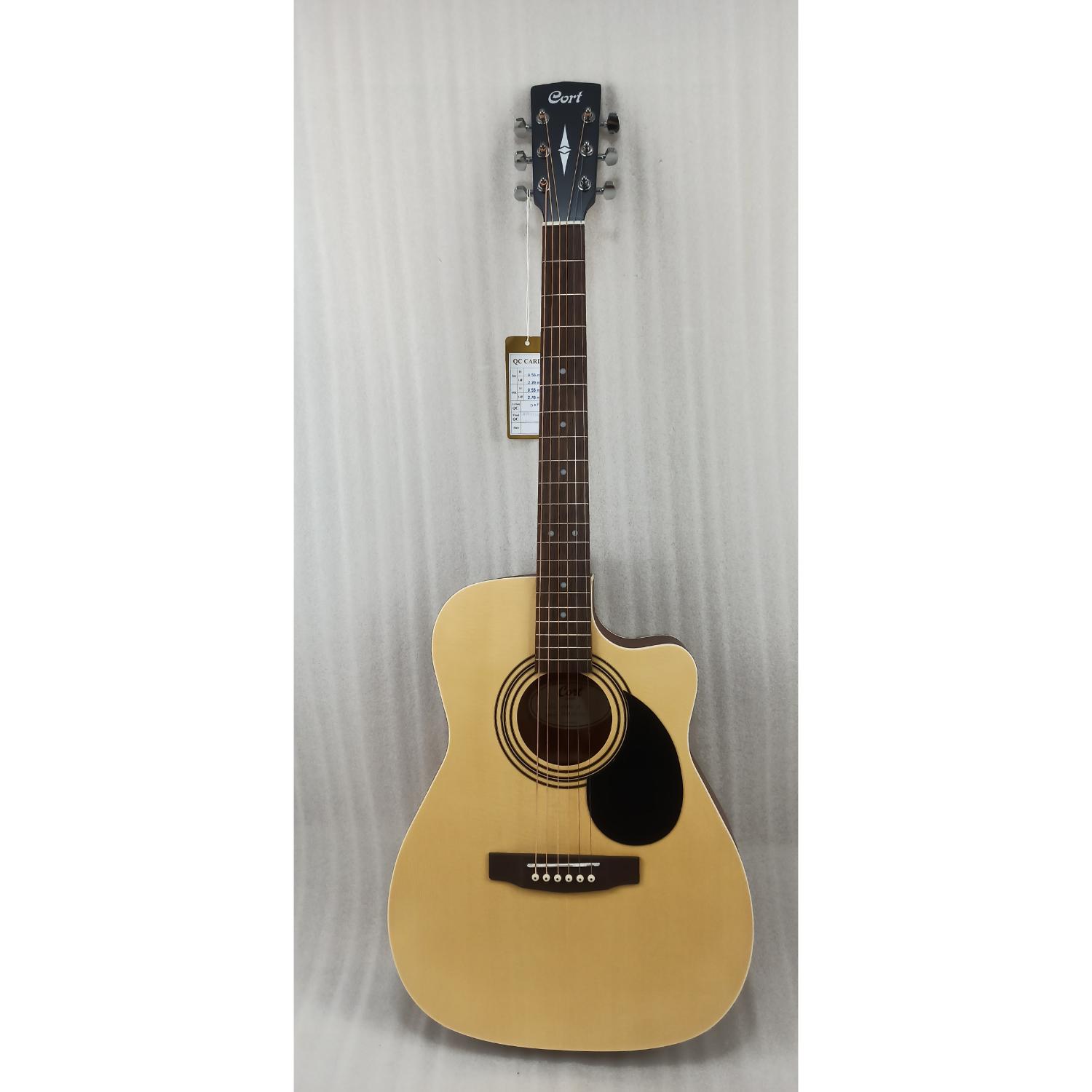 Cort Acoustic Guitars 202501104374 Cort AF500C Standard Series Cutaway 6 String Acoustic Guitar - Open Box