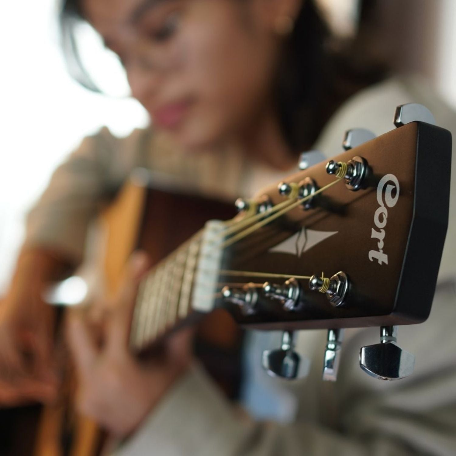 Cort Acoustic Guitars Cort AD300 6 String Acoustic Guitar #color_open-pore,type_single