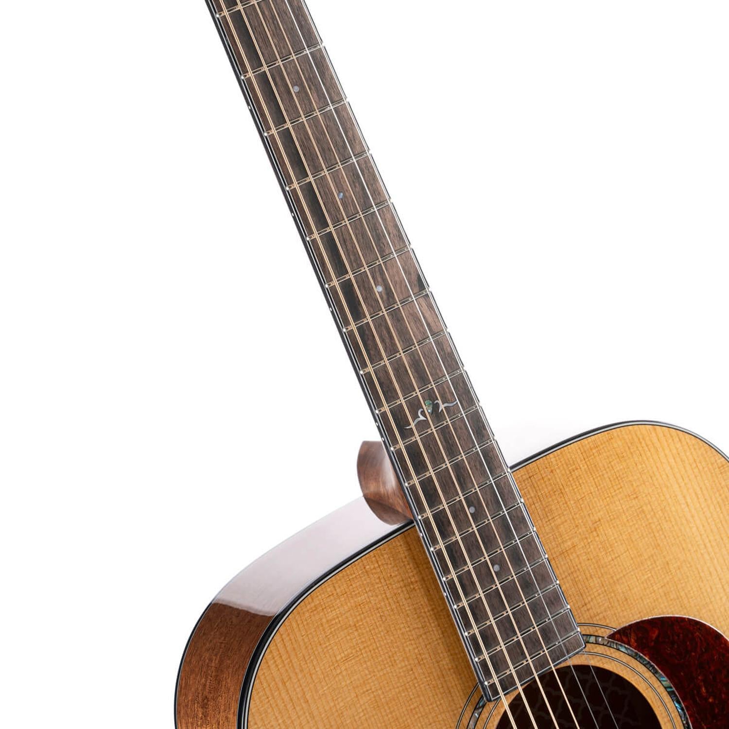 Cort Acoustic Guitars Cort GOLD D6 Dreadnought Acoustic Guitar With Deluxe Soft-Side Case - Natural